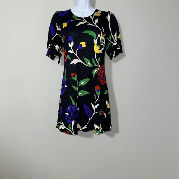 Nieves Lavi New York Floral Print 100% Silk Dress Short‎ Sleeve Black Size 2 - Picture 1 of 8